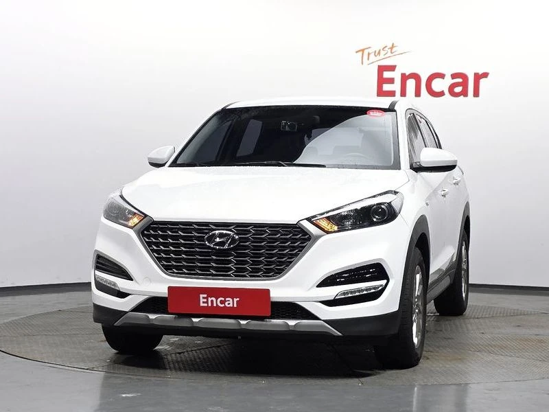 Hyundai Tucson Diesel 1.7 2WD| 115к.с.| ВКЛ.ТЕХНОТЕСТ, снимка 3 - Автомобили и джипове - 55615172