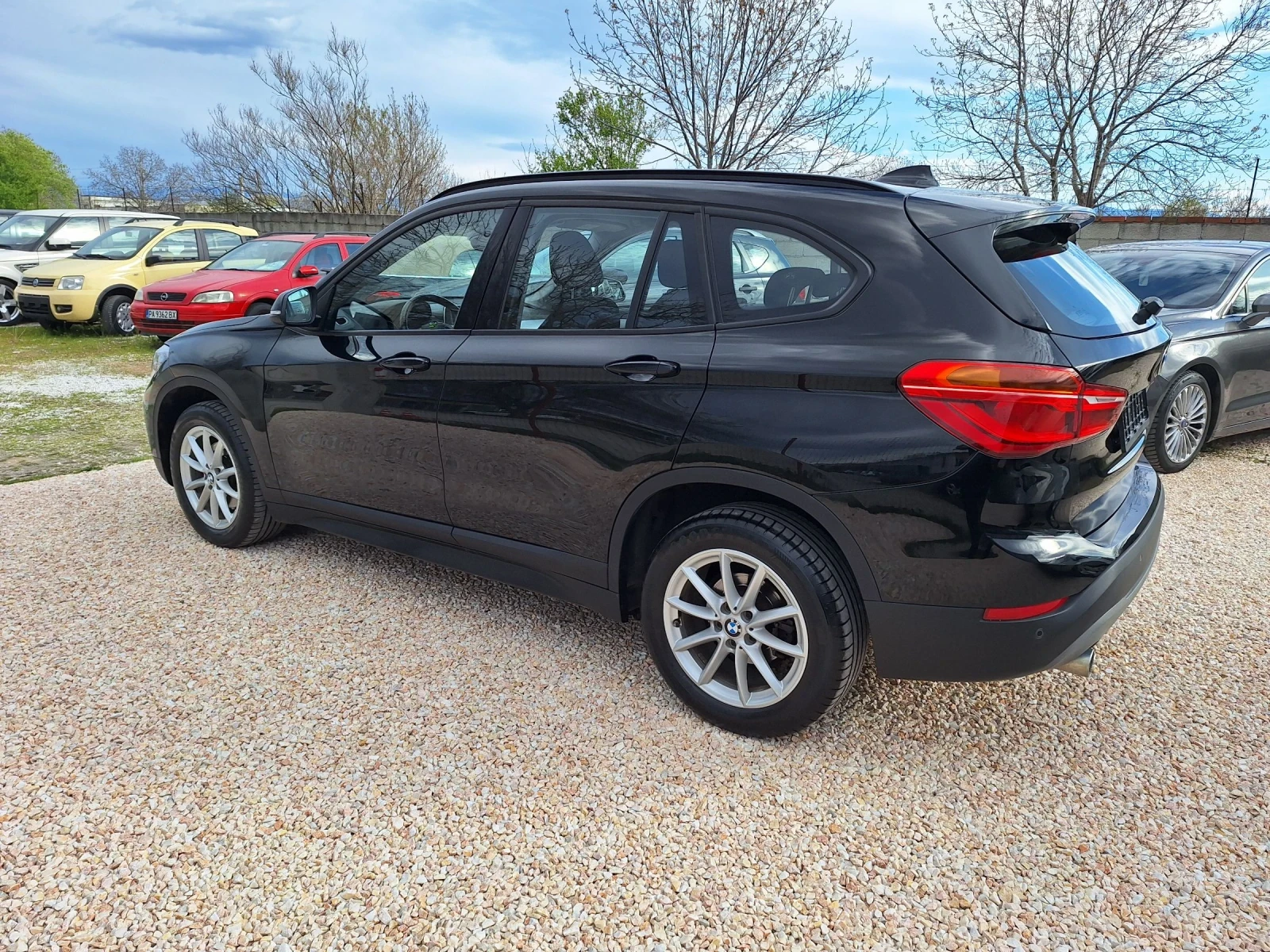BMW X1 2.0d* Фейслифт/Навигация/Автомат/Лед/Топ*  - изображение 5
