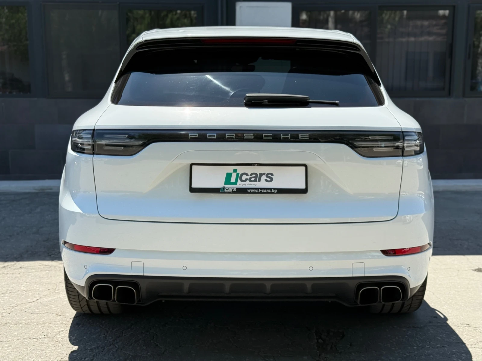 Porsche Cayenne Turbo 4.0 V8 (550 кс) - изображение 6