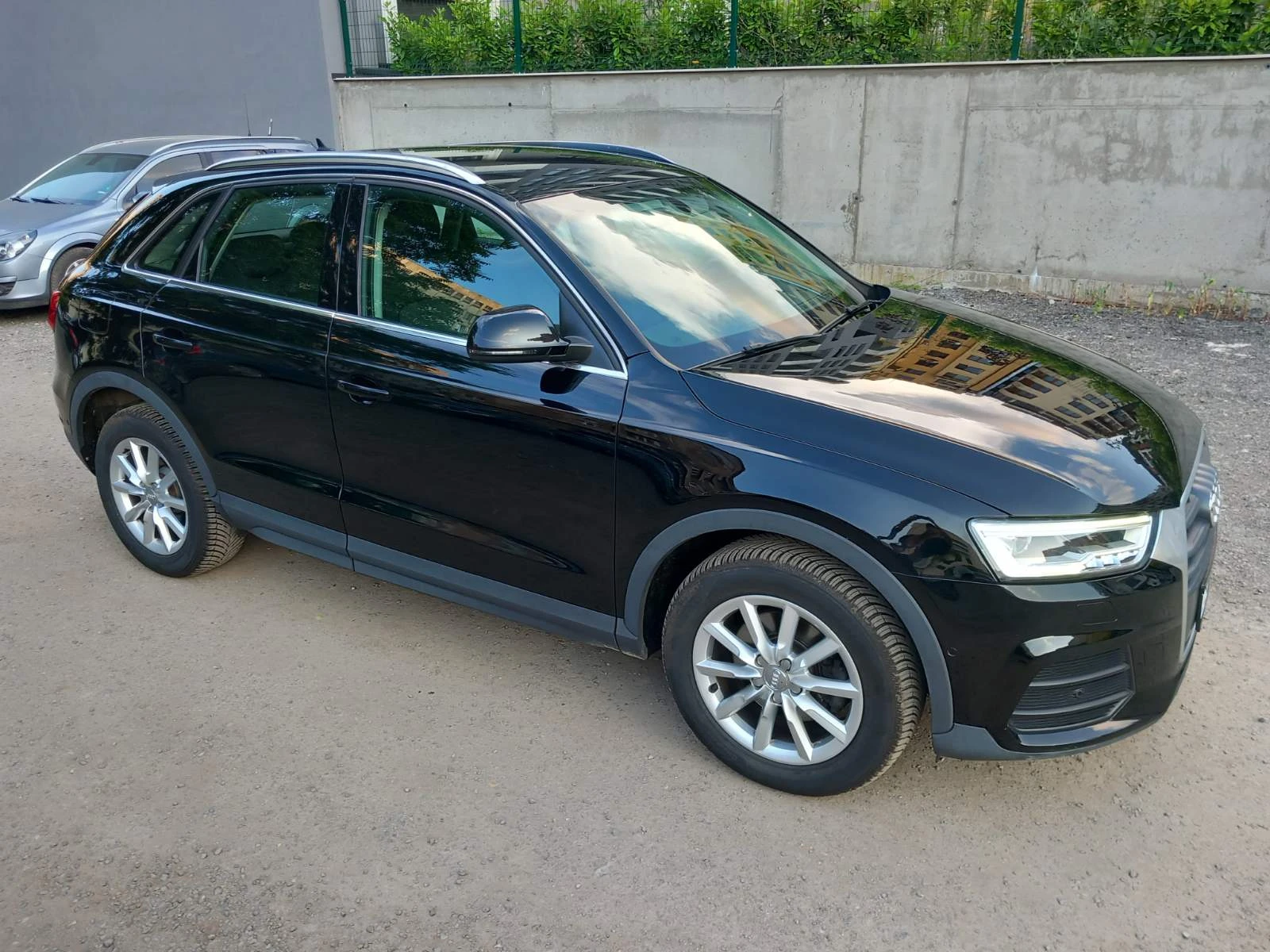 Audi Q3 2.0TDI 4x4 avtomat - изображение 4