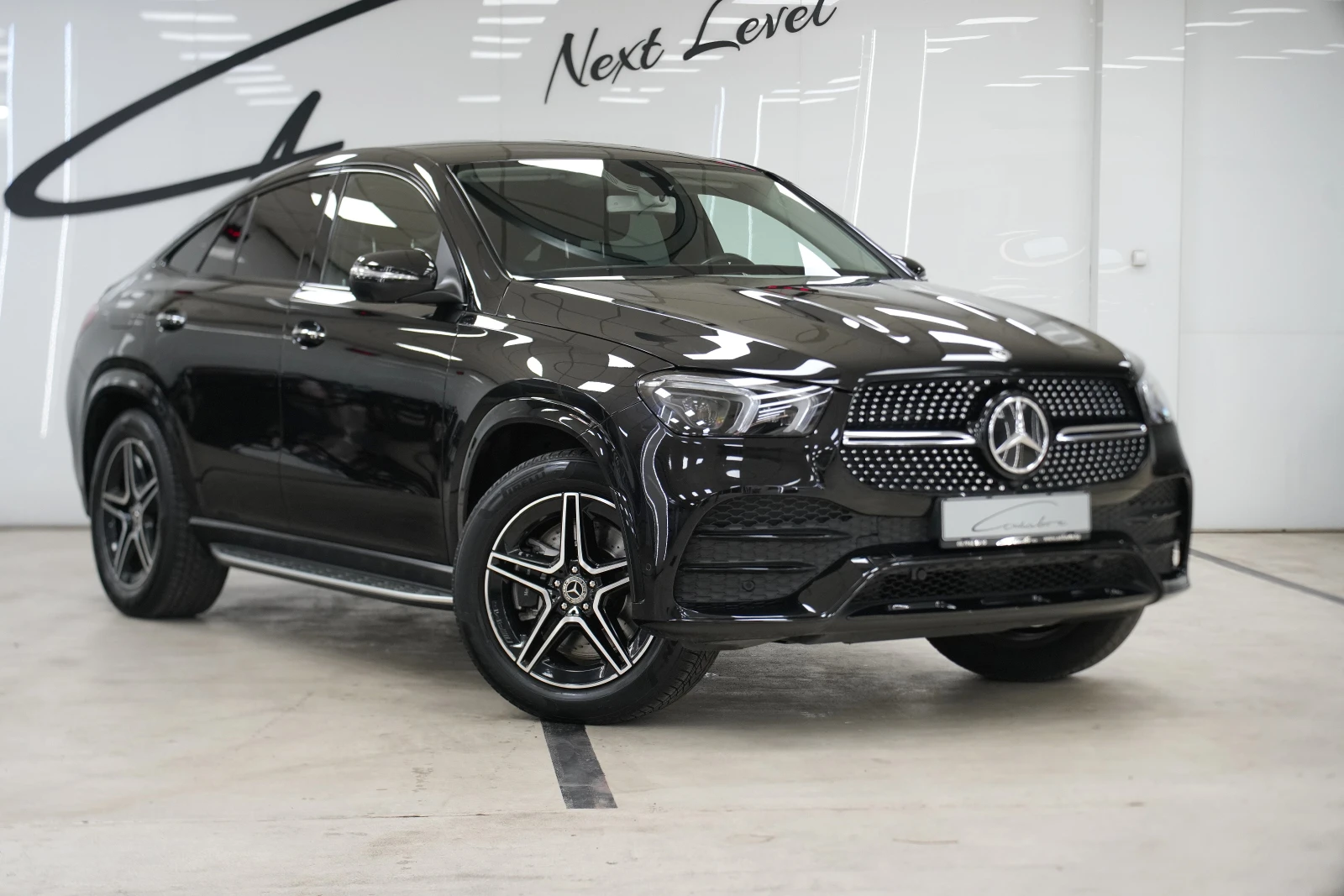 Mercedes-Benz GLE 350 d Coupe 4Matic AMG Line Night Package - изображение 3