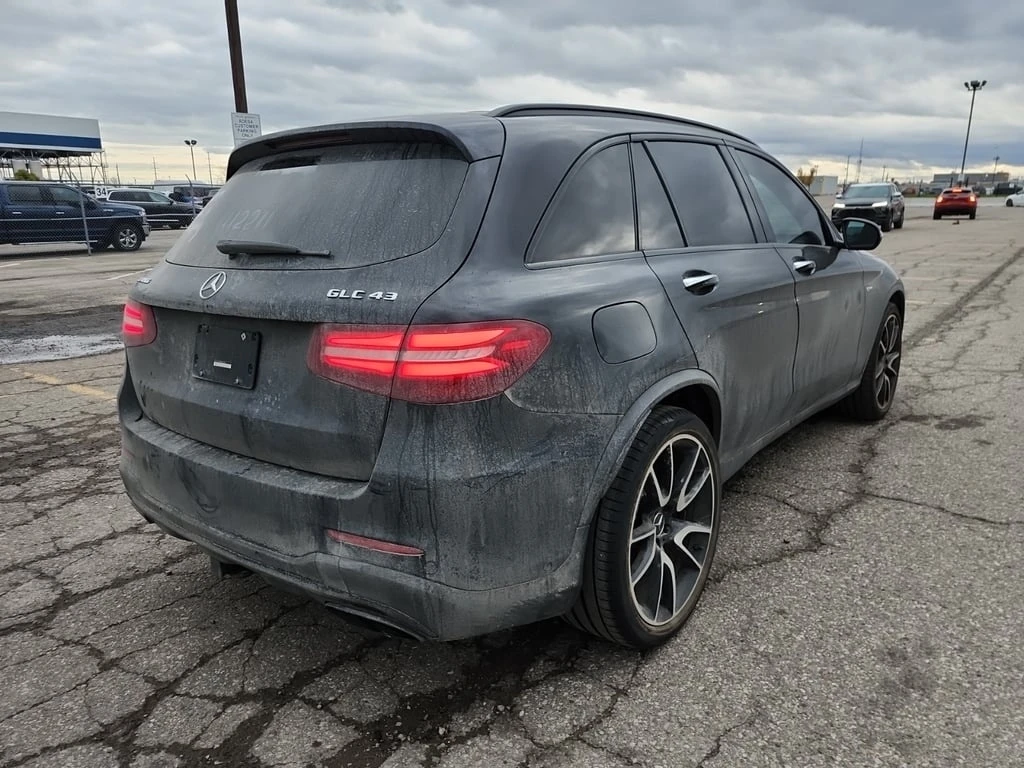 Mercedes-Benz GLC * AMG 43 * CARFAX * БЕЗ ПЪРВОНАЧАЛНА ВНОСКА - изображение 3