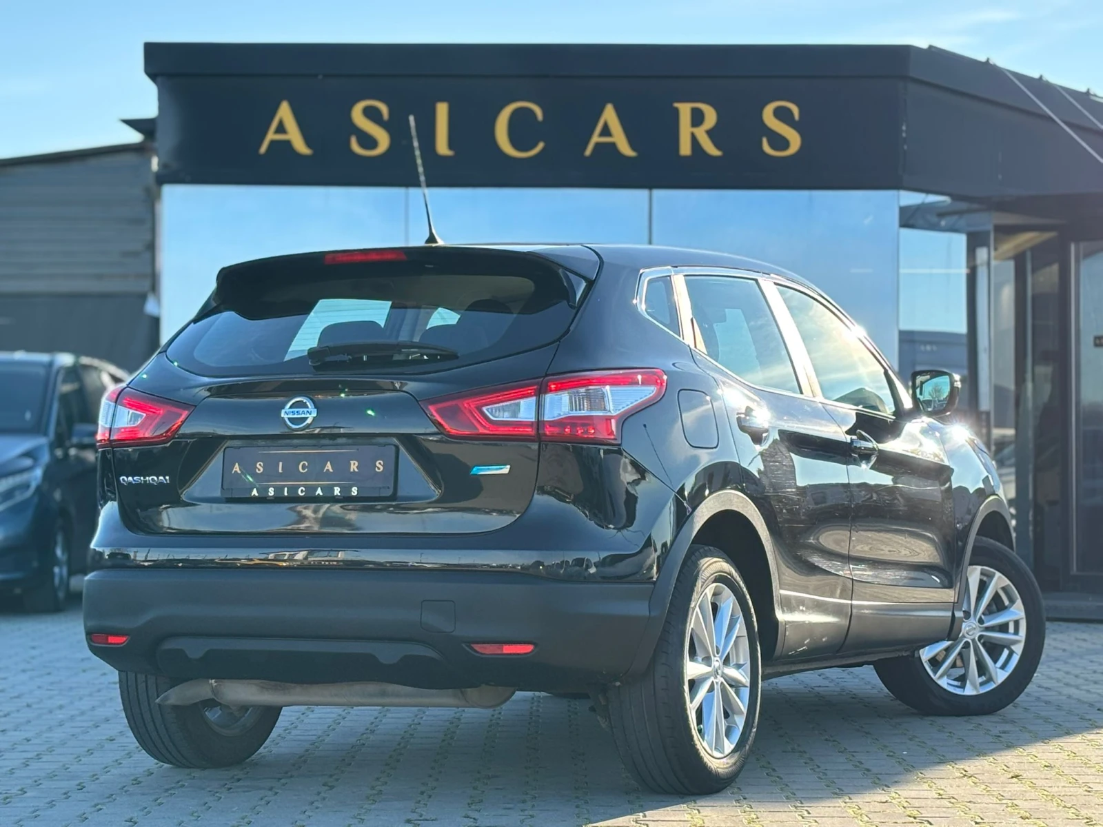 Nissan Qashqai / NAVI / EURO 6 / TOP / | Mobile.bg � ����������� 5