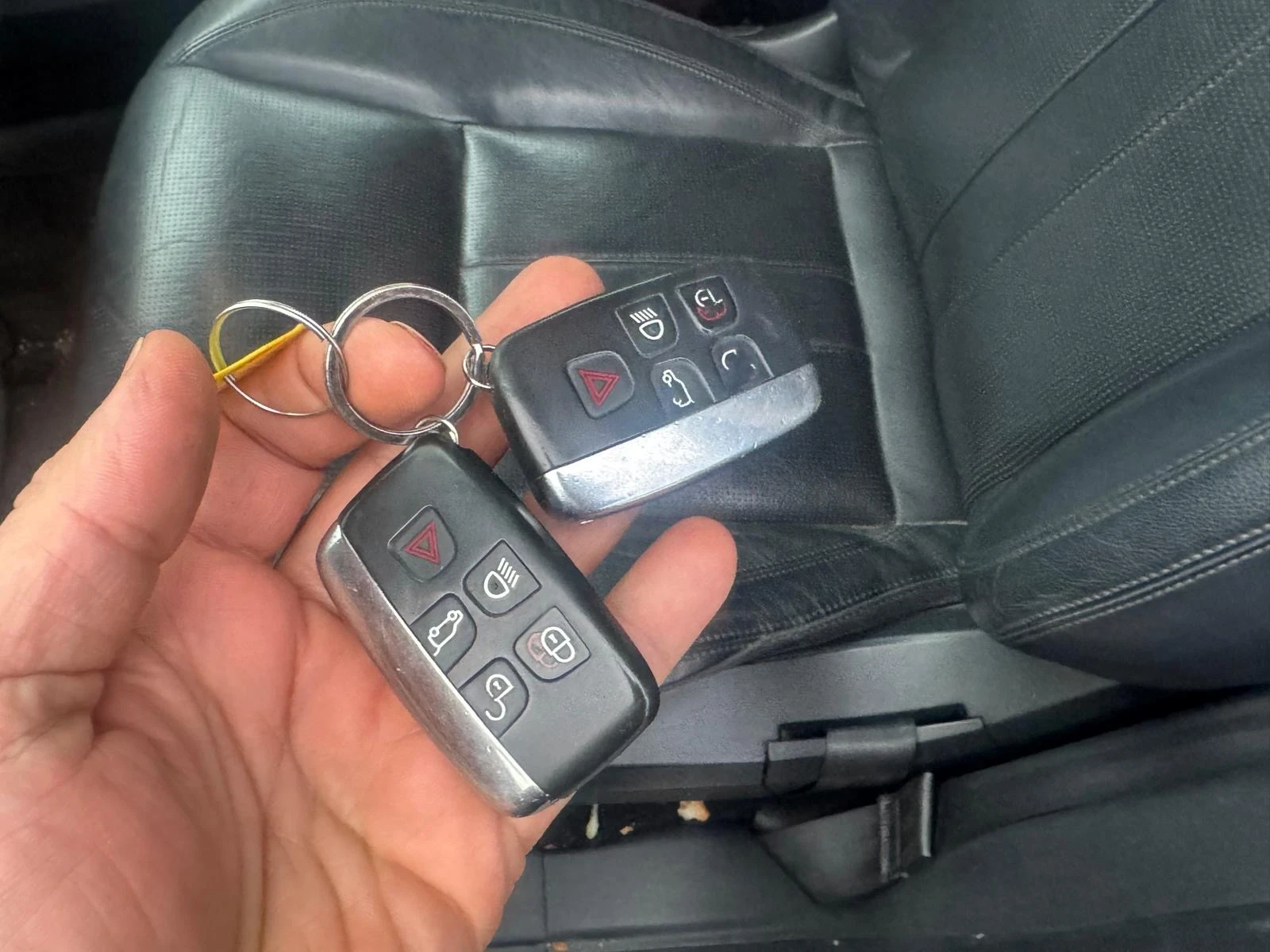 Land Rover Discovery Sport КАМЕРА* КОЖА* ПОДГРЕВ* 6+ 1м* NAVI* ЕЛ БАГАЖНИК*  - изображение 6