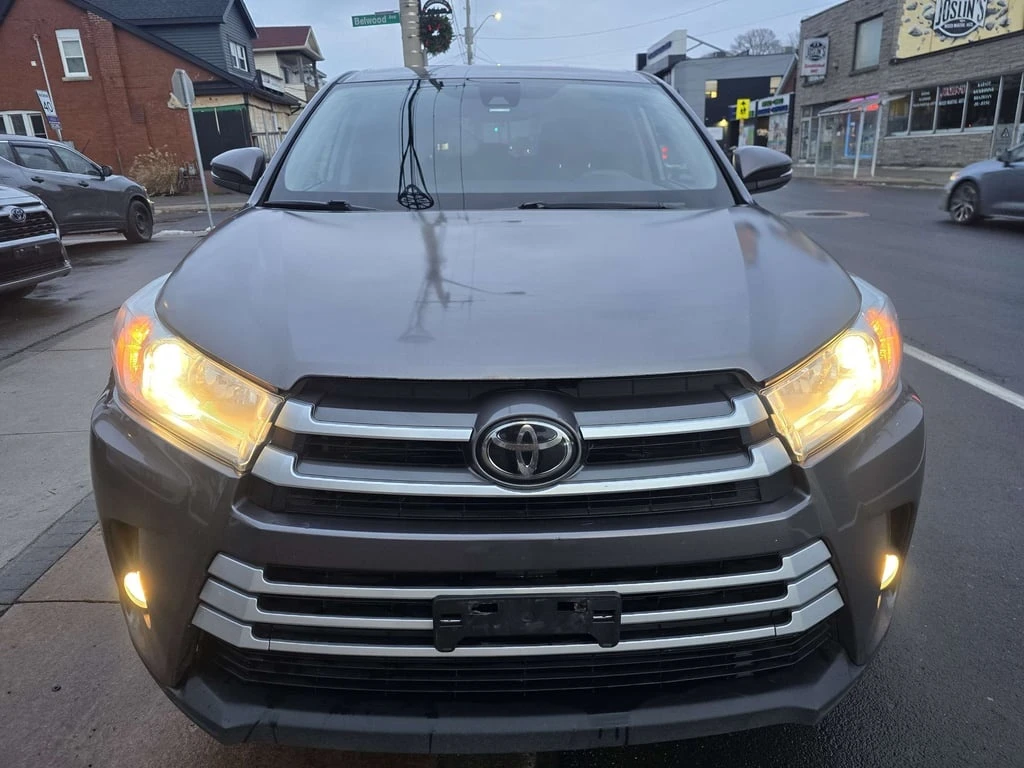 Toyota Highlander LE| AWD | 7 PASS | HEATED SETAS - изображение 2