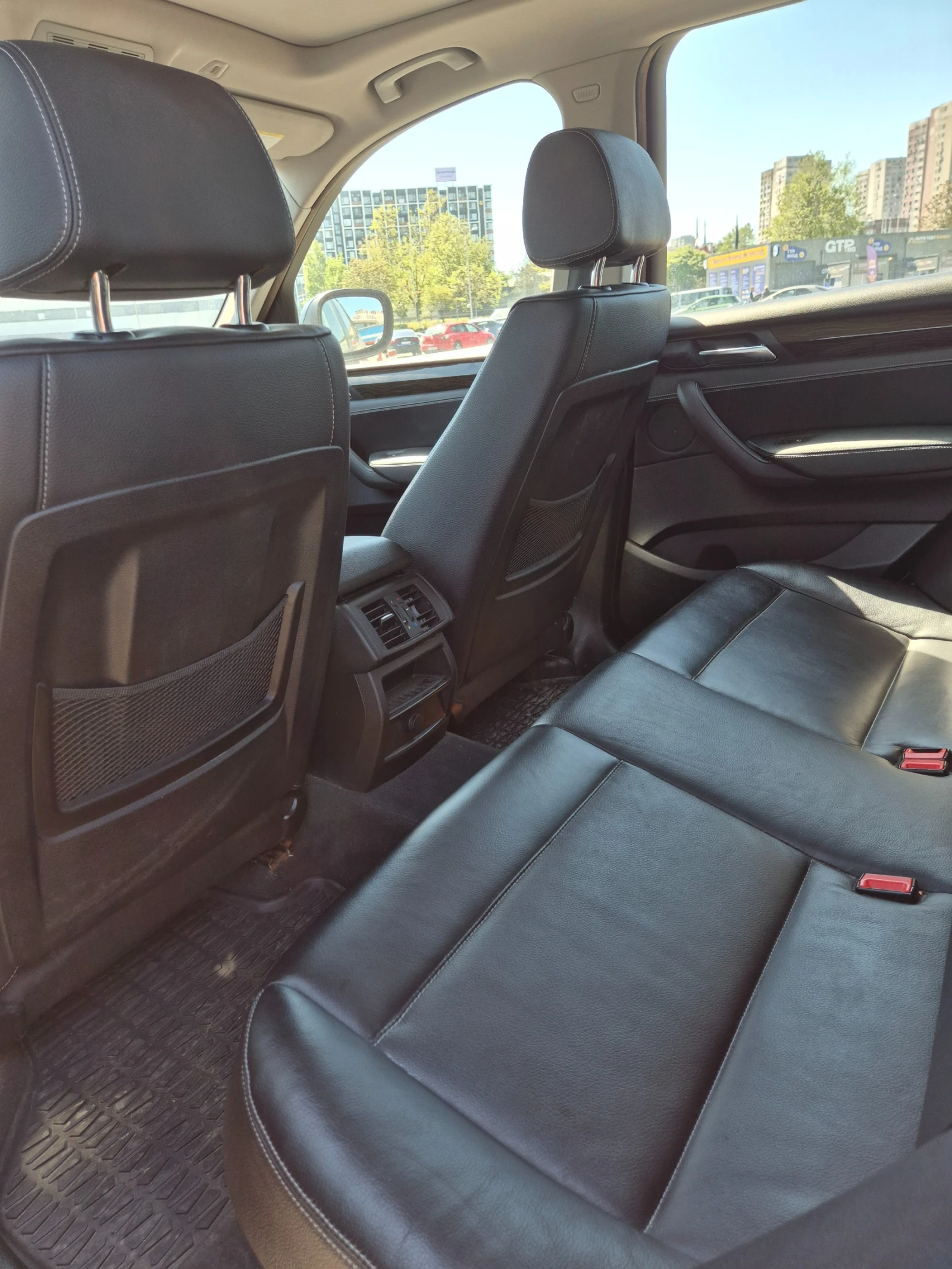 BMW X3 28i xdrive, снимка 15 - Автомобили и джипове - 54683624