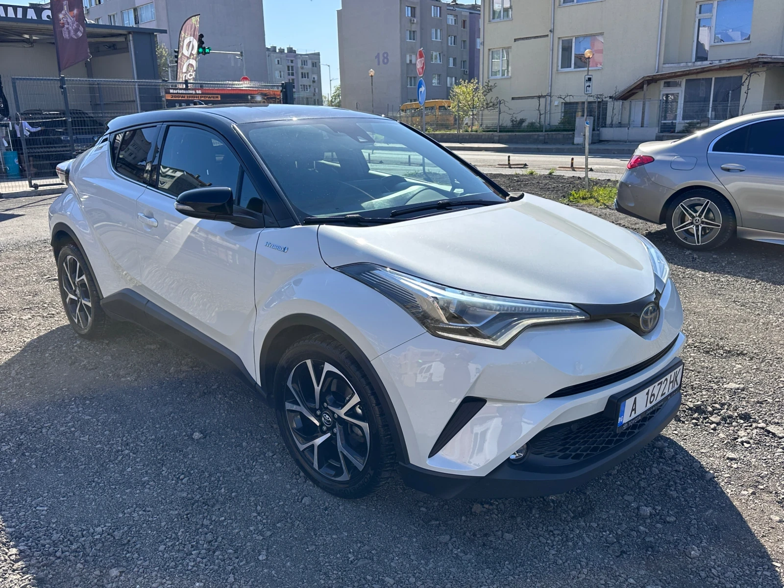 Toyota C-HR, снимка 6 - Автомобили и джипове - 54321714