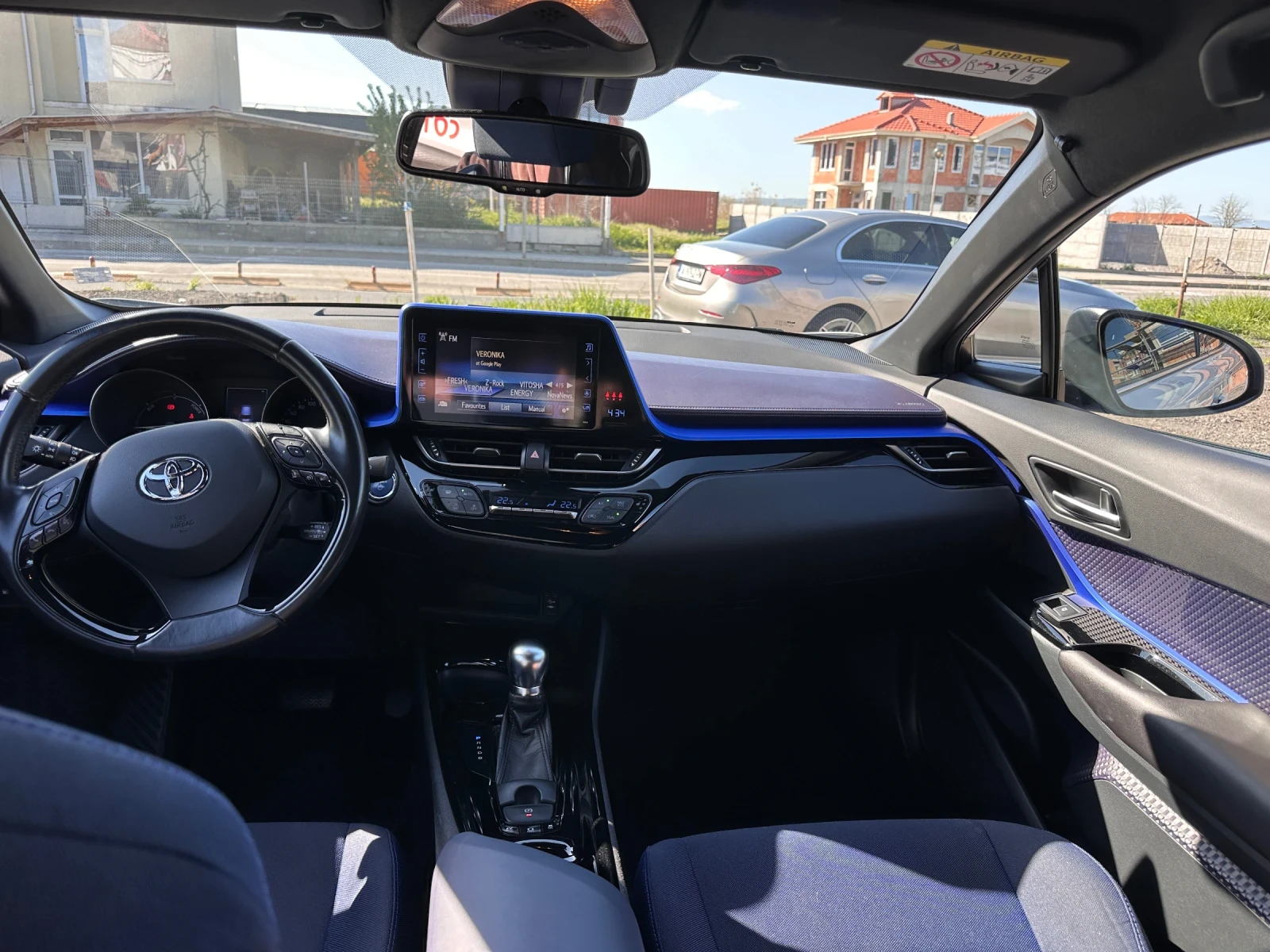 Toyota C-HR, снимка 16 - Автомобили и джипове - 54321714