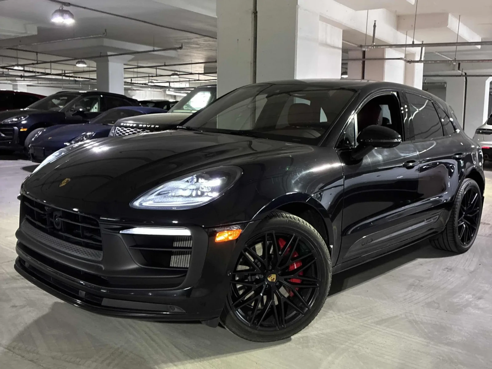 Porsche Macan (facelift 2021) GTS* Богато оборудвана!* Чист CARF, снимка 2 - Автомобили и джипове - 55031360