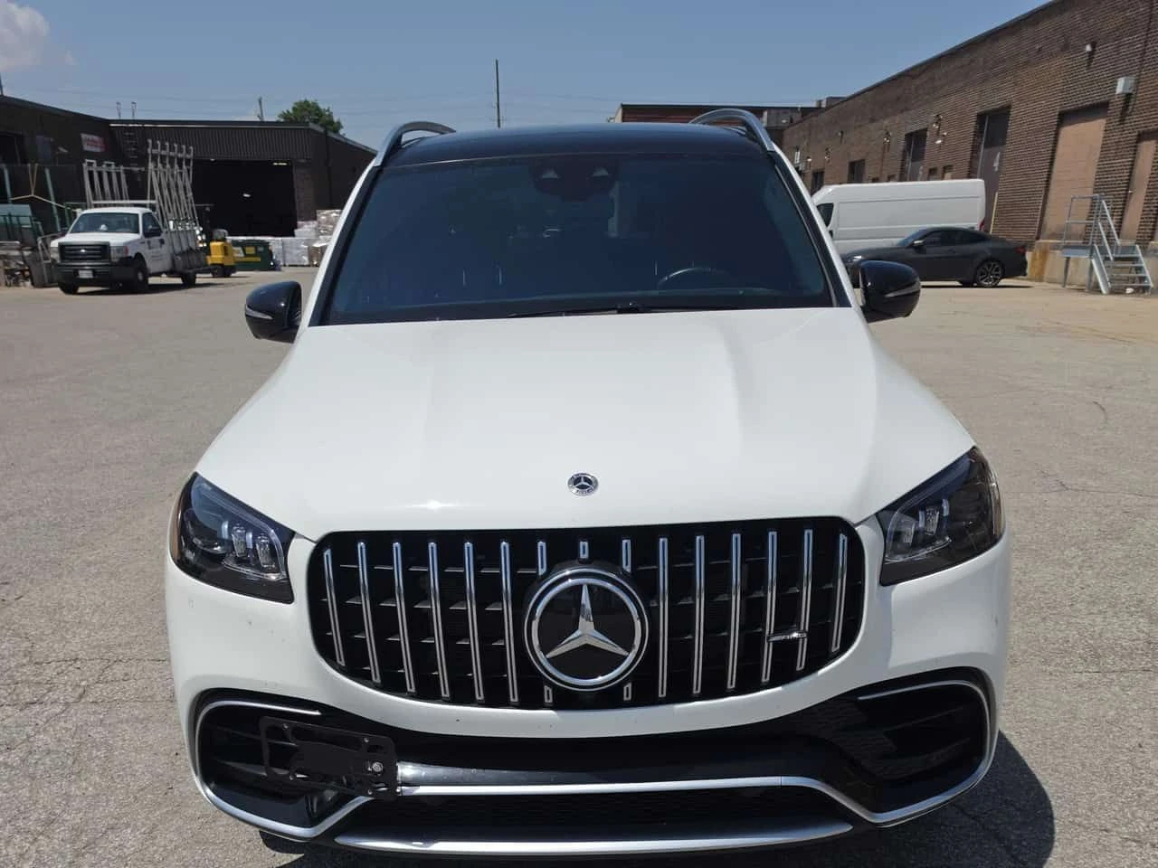 Mercedes-Benz GLS 63 AMG ДИСТРОНИК * 360 * BURMESTER * PANO * ОБДУХВАНЕ, снимка 6 - Автомобили и джипове - 55148712