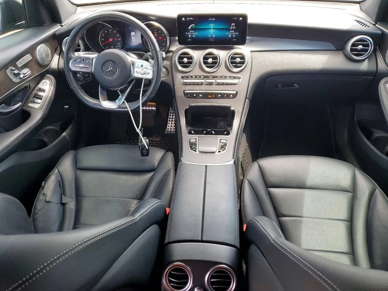Mercedes-Benz GLC 300 4MATIC | PANO | KEYLESS | ПОДГРЕВ | МЪРТВА ТОЧКА, снимка 7 - Автомобили и джипове - 55246206