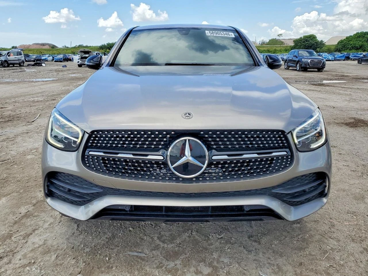 Mercedes-Benz GLC 300 4MATIC | PANO | KEYLESS | ПОДГРЕВ | МЪРТВА ТОЧКА, снимка 3 - Автомобили и джипове - 55246206
