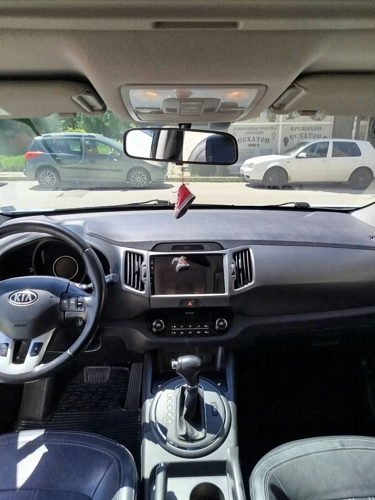 Kia Sportage, снимка 13 - Автомобили и джипове - 55658707
