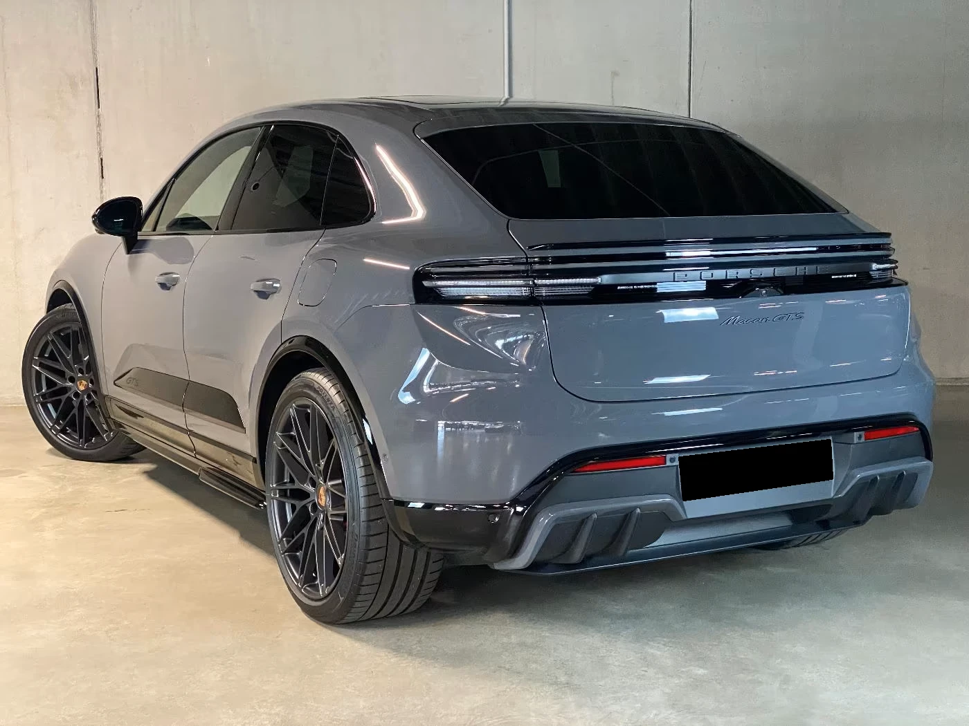 Porsche Macan GTS* 3D-SURROUND* PANO* BOSE* MEMORY* 360CAM* , снимка 4 - Автомобили и джипове - 55664349