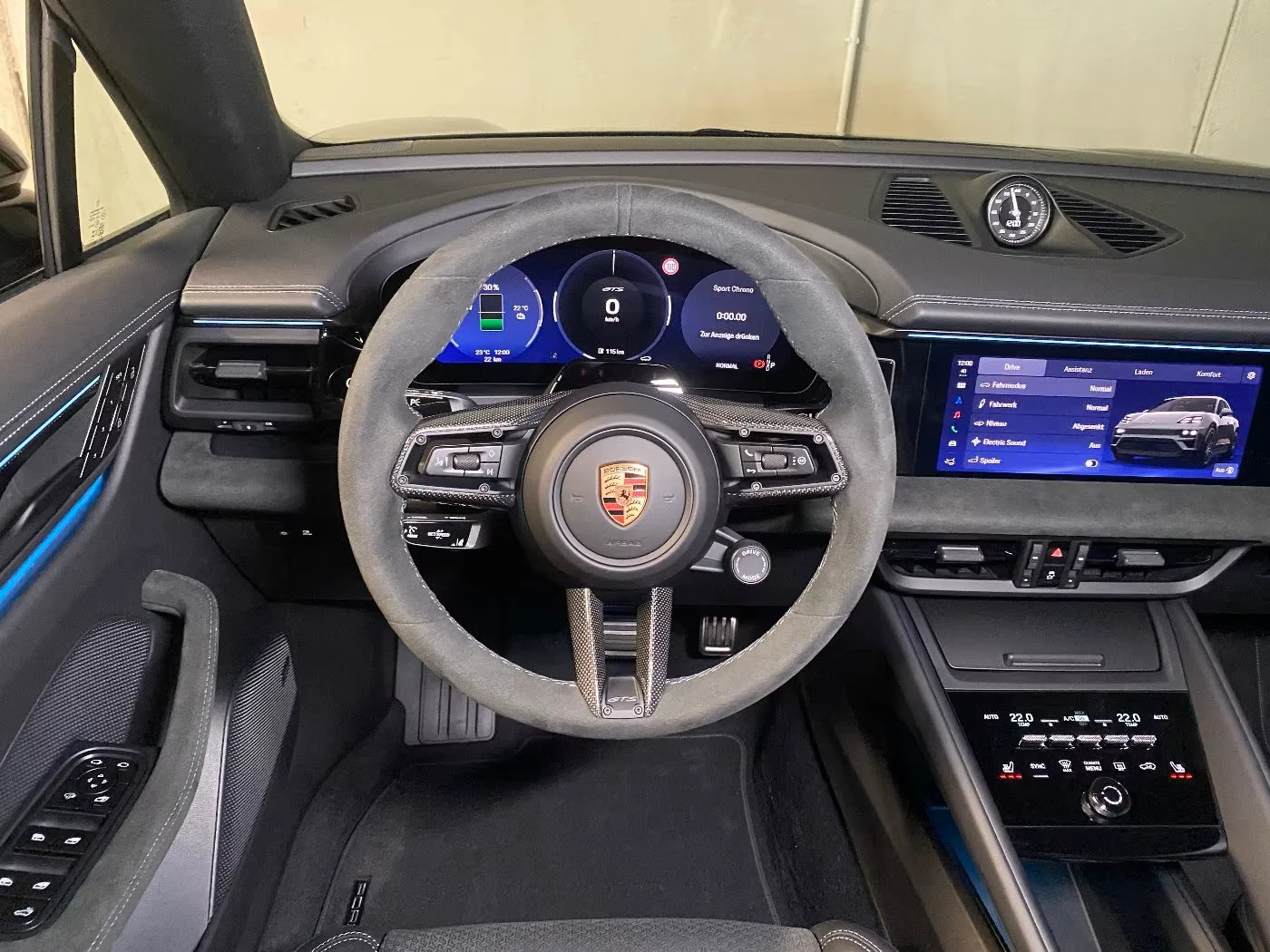 Porsche Macan GTS* 3D-SURROUND* PANO* BOSE* MEMORY* 360CAM* , снимка 11 - Автомобили и джипове - 55664349