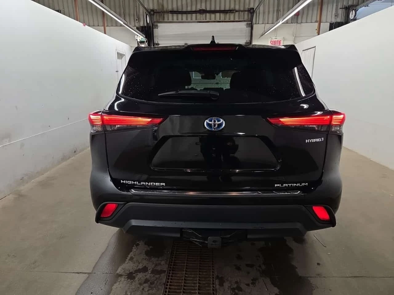 Toyota Highlander * HYBRID LIMITED * AWD * CARFAX * , снимка 4 - Автомобили и джипове - 55744384