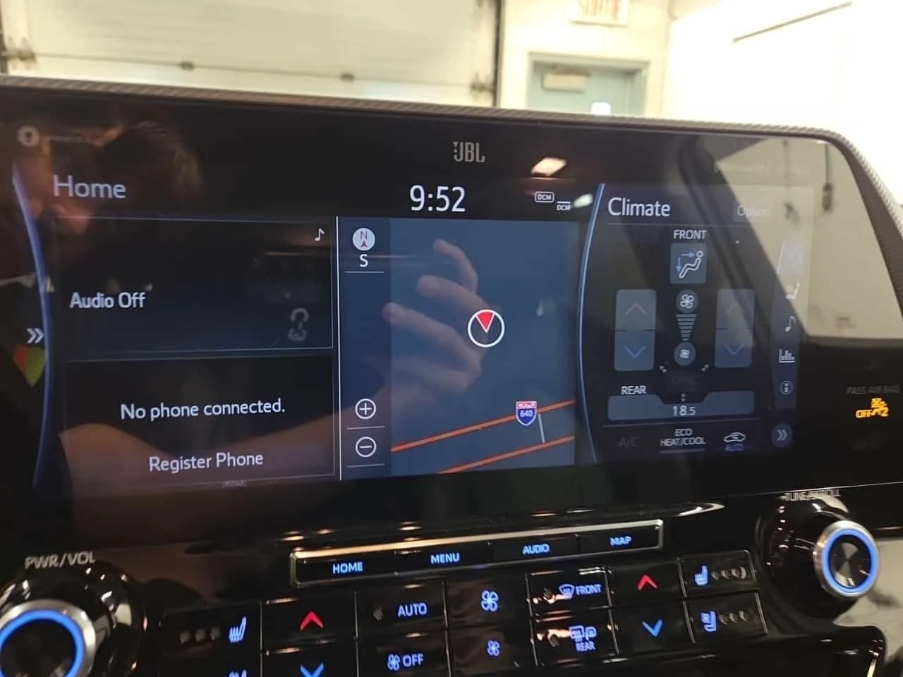Toyota Highlander * HYBRID LIMITED * AWD * CARFAX * , снимка 9 - Автомобили и джипове - 55744384