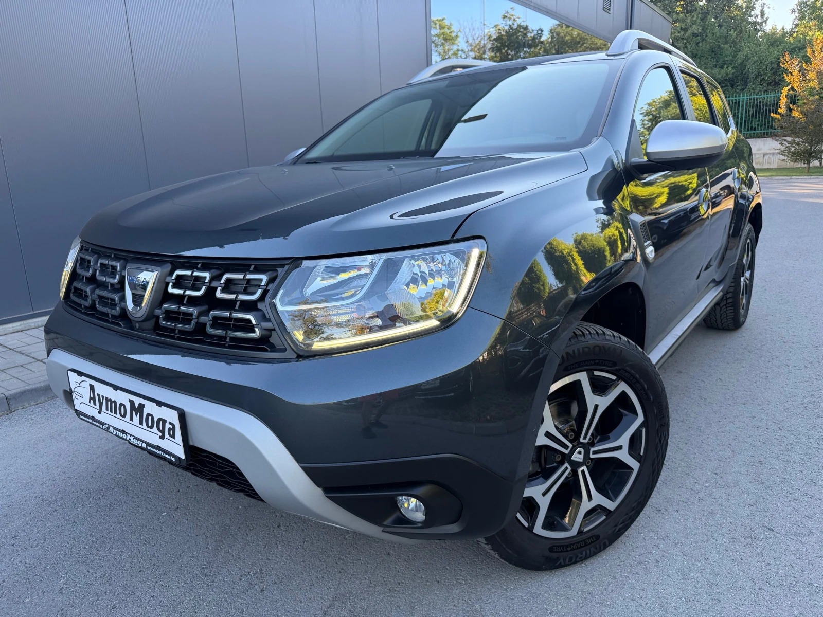 Dacia Duster 1.6 GPL NAVI KAMERA, снимка 2 - Автомобили и джипове - 55771004