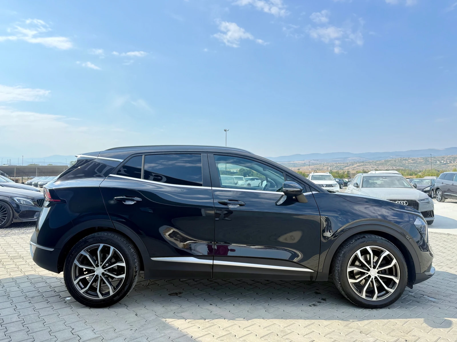 Kia Sportage 1.6 MILD HYBRID Собствен лизинг !!!, снимка 4 - Автомобили и джипове - 56220566