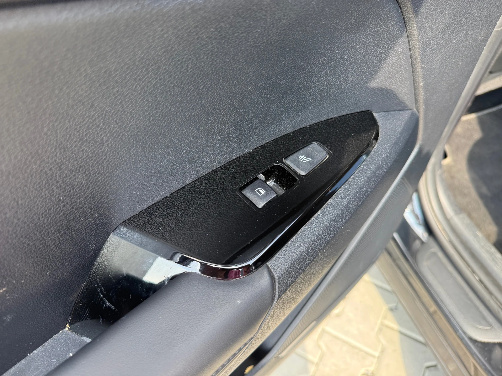 Kia Sportage 1.6 MILD HYBRID Собствен лизинг !!!, снимка 15 - Автомобили и джипове - 56220566