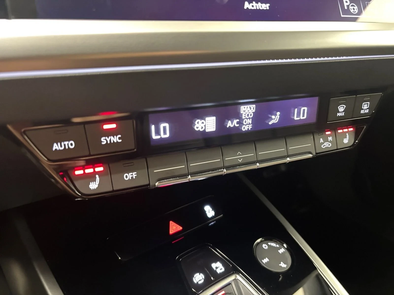 Audi Q4 e-tron S-Line Leather LED Navi 95% SoH | Mobile.bg � ����������� 16
