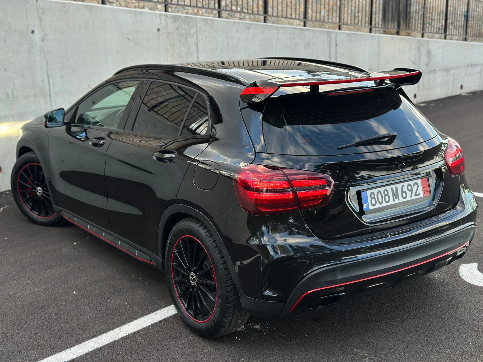Mercedes-Benz GLA 220 Limited Edition 2018, снимка 5 - Автомобили и джипове - 56316970