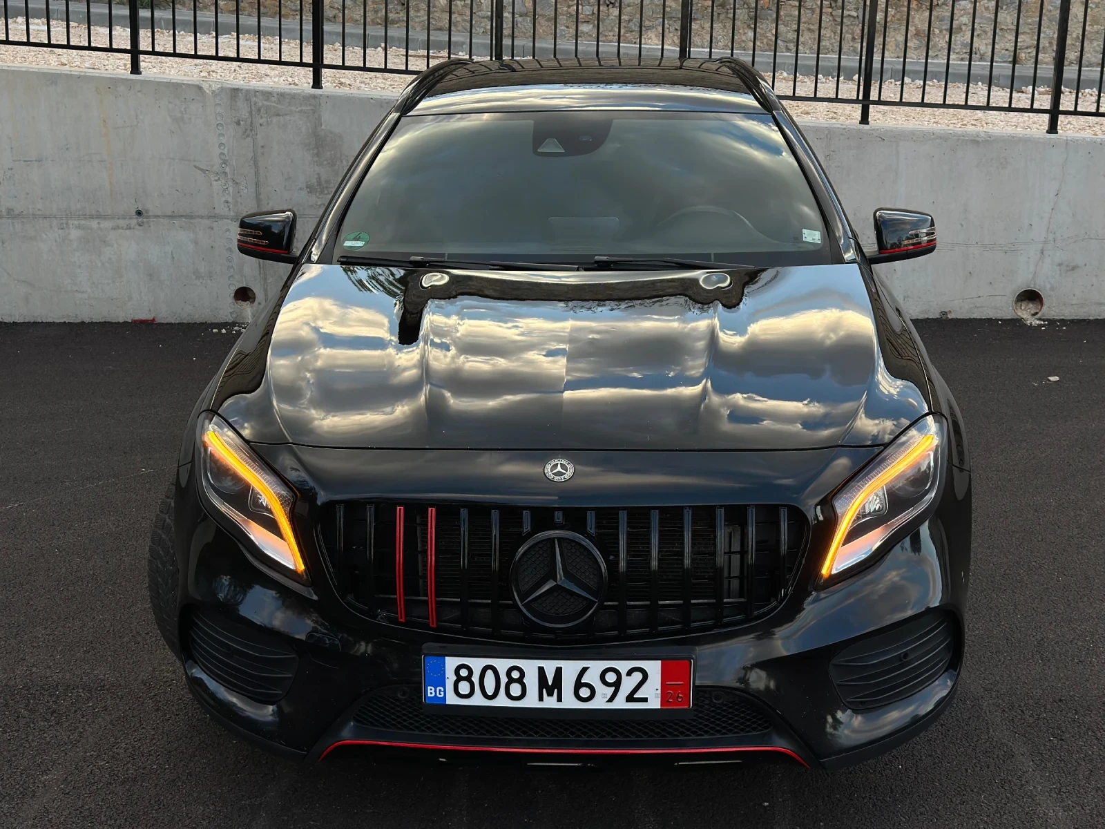 Mercedes-Benz GLA 220 Limited Edition 2018, снимка 3 - Автомобили и джипове - 56316970