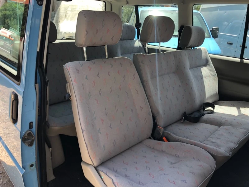 VW Transporter T4 2.5 Бензн/МетанCNG, снимка 12 - Бусове и автобуси - 46516649