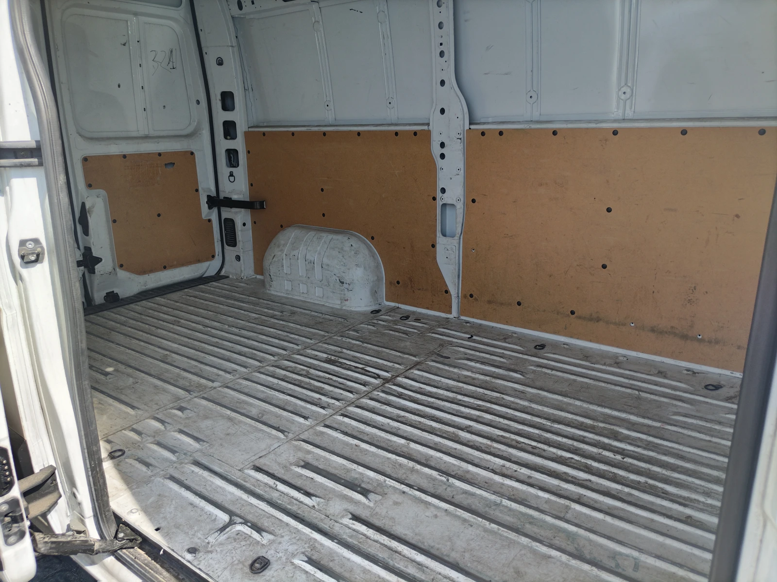 Renault Master L2H2 3, 5/2.3dCI/dCi 135 .. | Mobile.bg   12