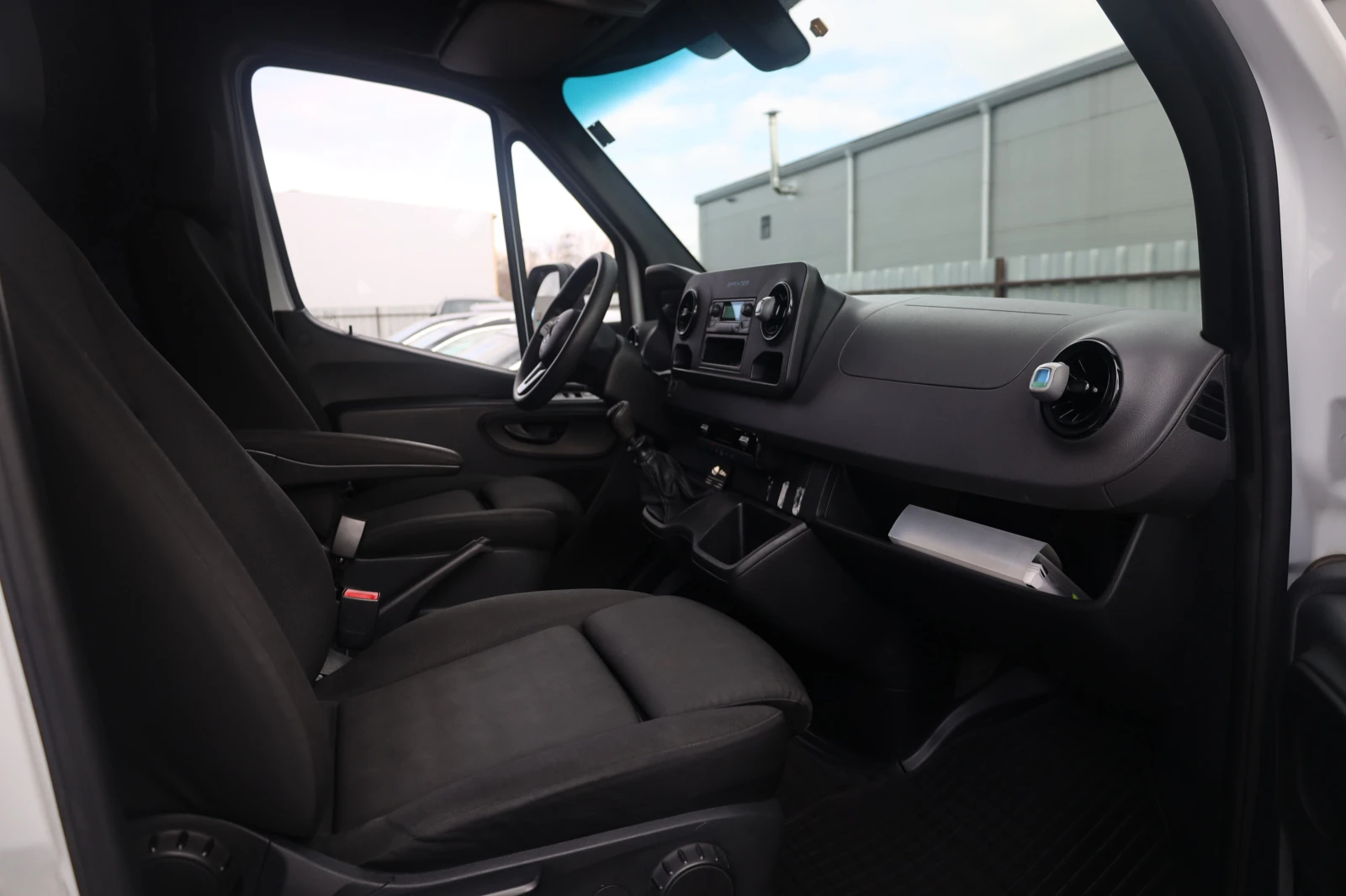 Mercedes-Benz Sprinter 316 d Klima ПЕЧКА PonyFantasy Спален KeyStart Tempomat, снимка 7 - Бусове и автобуси - 54080710