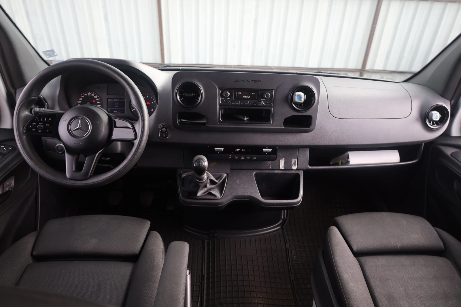 Mercedes-Benz Sprinter 316 d Klima ПЕЧКА PonyFantasy Спален KeyStart Tempomat, снимка 9 - Бусове и автобуси - 54080710