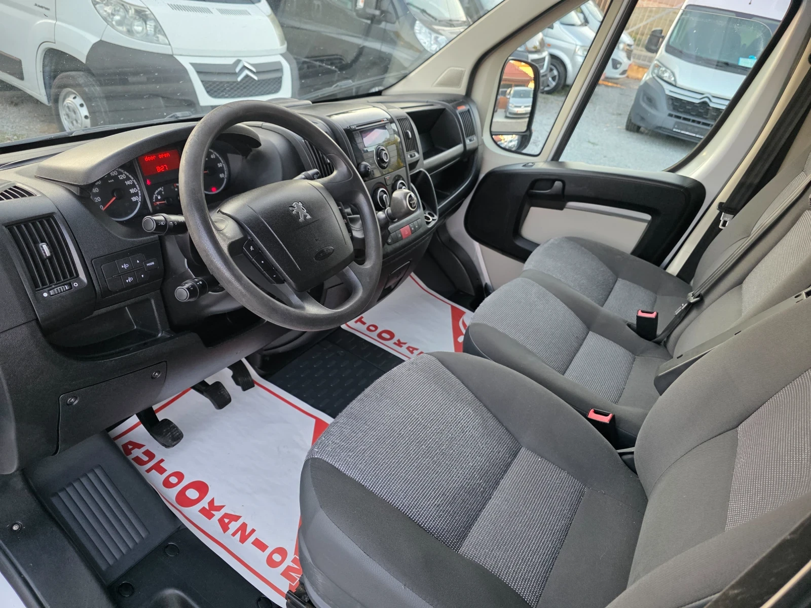 Peugeot Boxer 2.2hdi, снимка 14 - Бусове и автобуси - 55482366