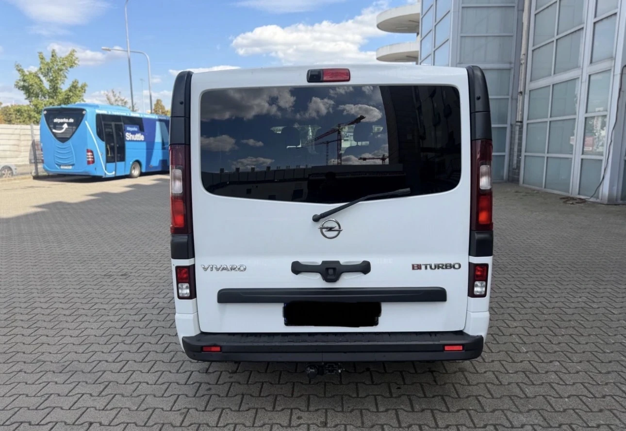 Opel Vivaro 1.6 dCi, снимка 3 - Бусове и автобуси - 56276144