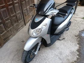 Piaggio Carnaby 250, снимка 5