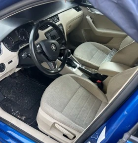 Skoda Octavia 1.6TDI-DSG/НА ЧАСТИ , снимка 3