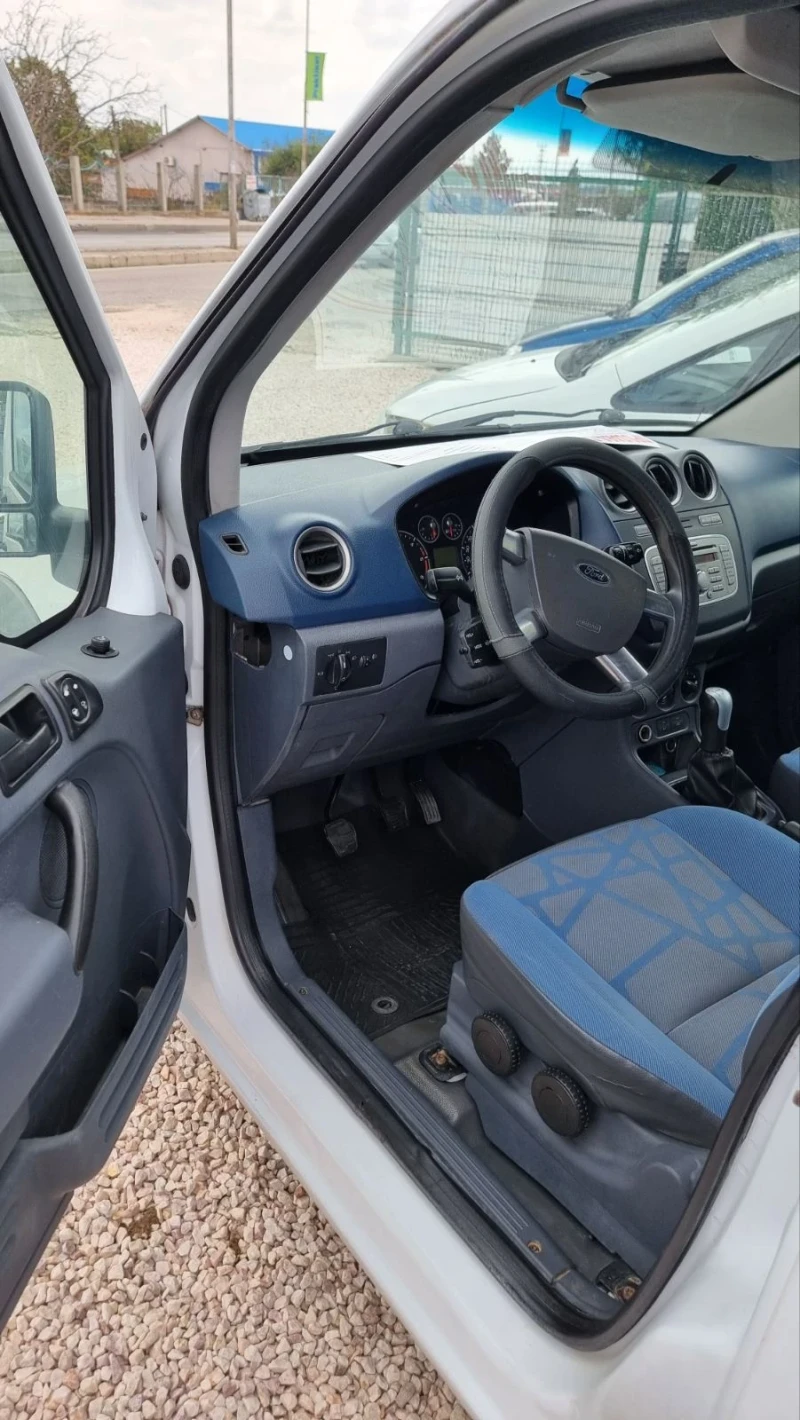 Ford Connect 1.8i-Klima-Facelift, снимка 7 - Автомобили и джипове - 47159694