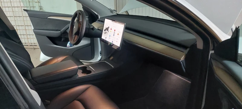 Tesla Model Y RWD, снимка 5 - Автомобили и джипове - 49032194