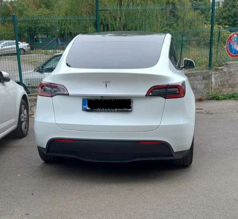 Tesla Model Y RWD, снимка 4 - Автомобили и джипове - 49032194