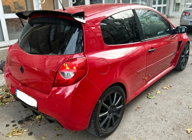 Renault Clio, снимка 3 - Автомобили и джипове - 48043804