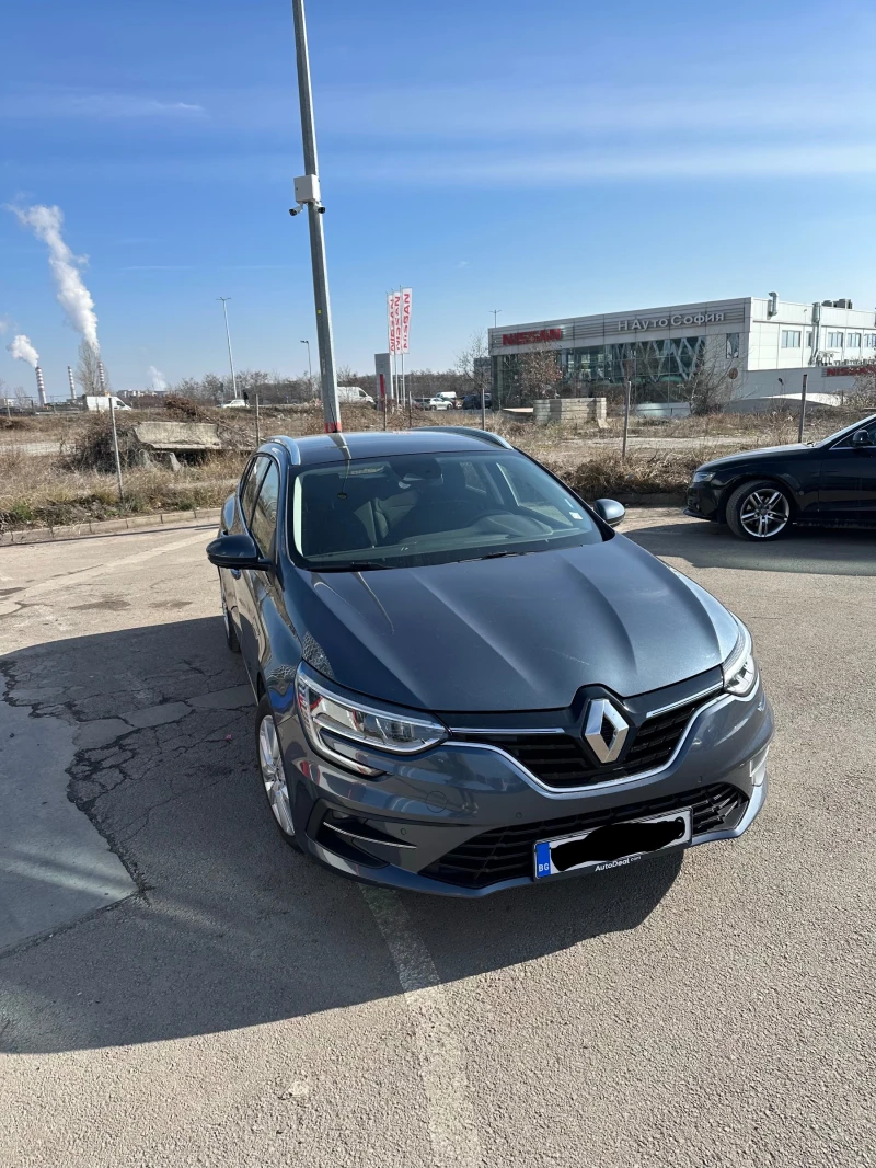 Renault Megane IV Grand Tour 1.5 dCi - Business Edition, снимка 8 - Автомобили и джипове - 49059558