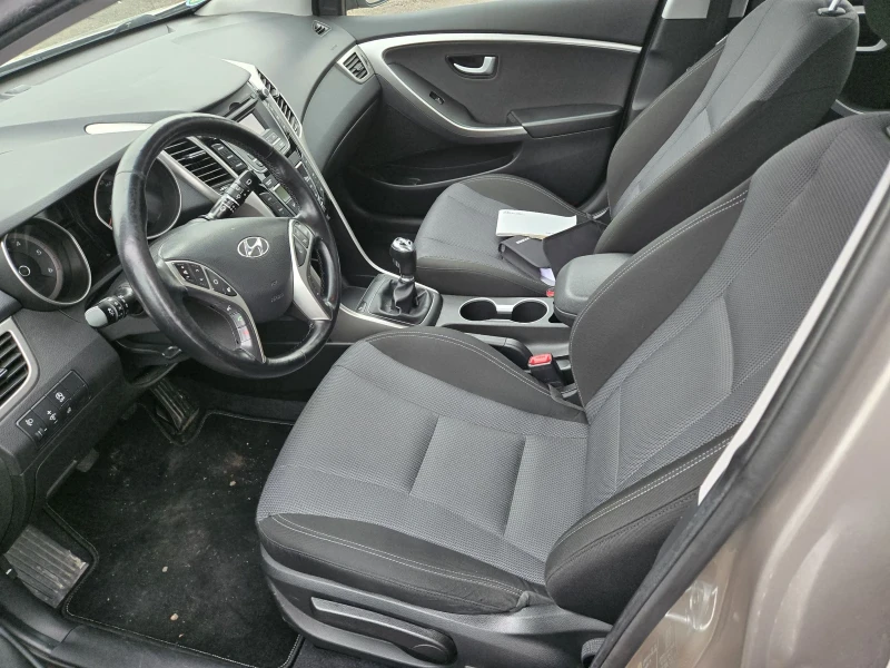 Hyundai I30, снимка 5 - Автомобили и джипове - 49610457