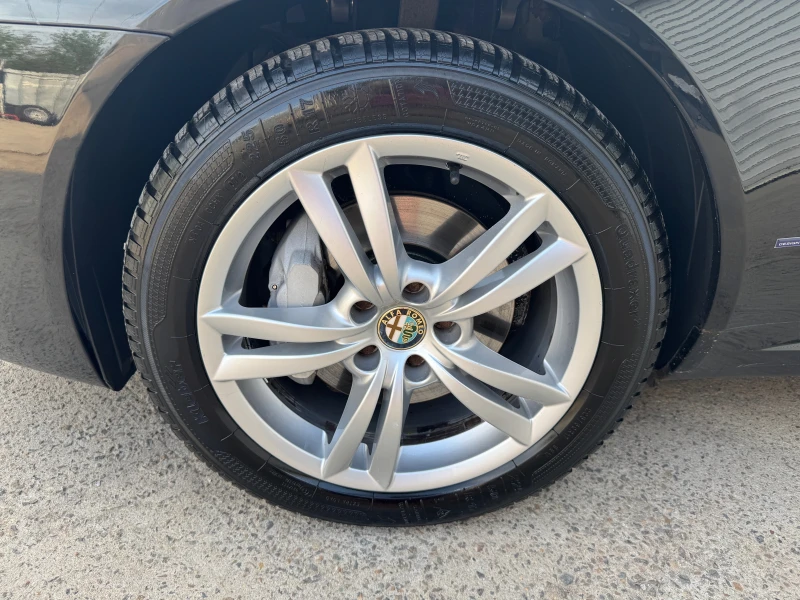 Alfa Romeo 159 sportwagon 1, 9 16V JTDm FULL ТОП СЪСТОЯНИЕ , снимка 15 - Автомобили и джипове - 51409044