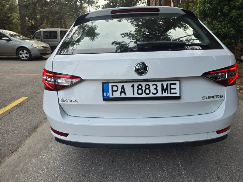 Skoda Superb, снимка 3 - Автомобили и джипове - 52472498