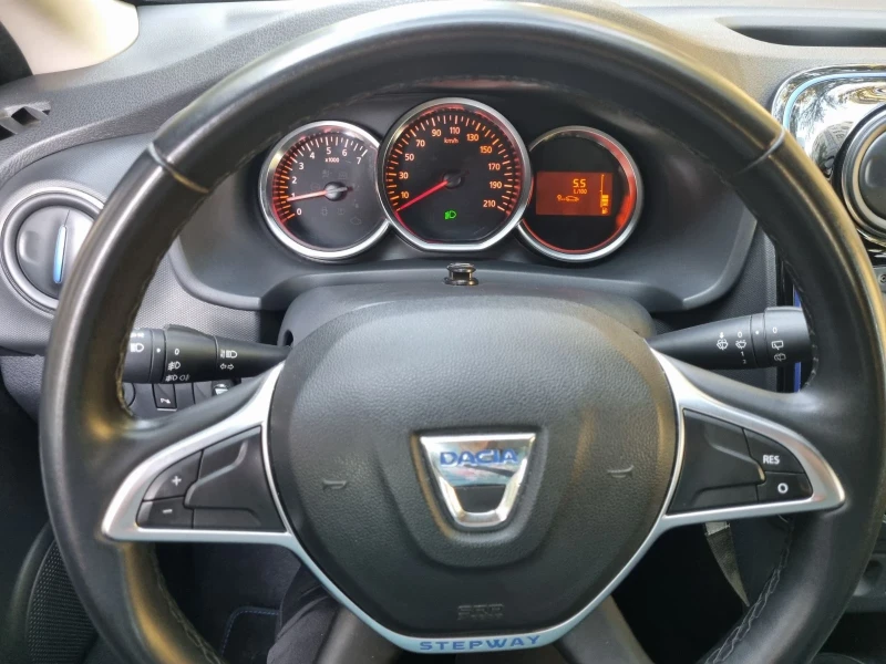 Dacia Logan MCV 1.5Blue DCI STEPWAY, снимка 12 - Автомобили и джипове - 52123652