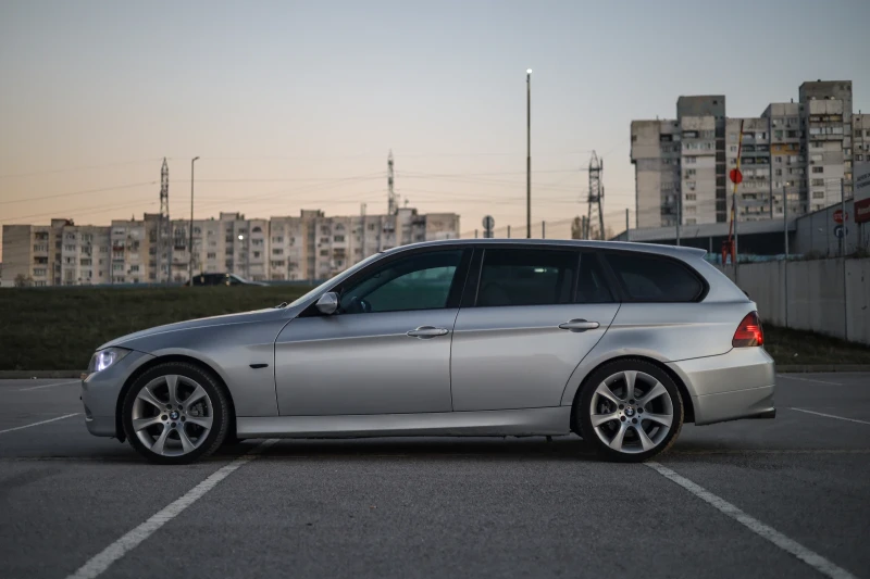 BMW 320, снимка 3 - Автомобили и джипове - 52347058