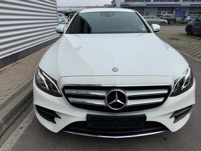 Mercedes-Benz E 220 AMG Optic+ 9Gtronic+ BlueTec+ Head Up+ Navi+ Подгр, снимка 6 - Автомобили и джипове - 52685956