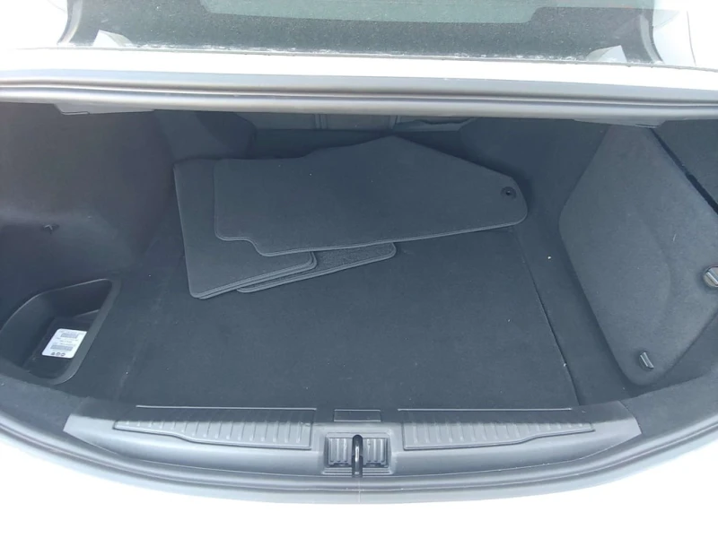 Alfa Romeo Giulia * SPRINT * CARFAX * ЦЕНА ДО БГ, снимка 16 - Автомобили и джипове - 53108267