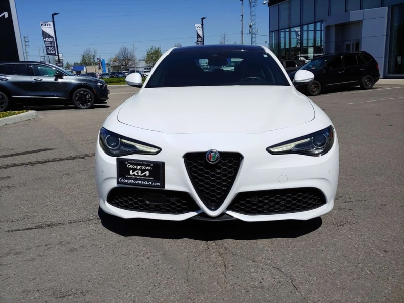Alfa Romeo Giulia * SPRINT * CARFAX * ЦЕНА ДО БГ, снимка 2 - Автомобили и джипове - 53108267