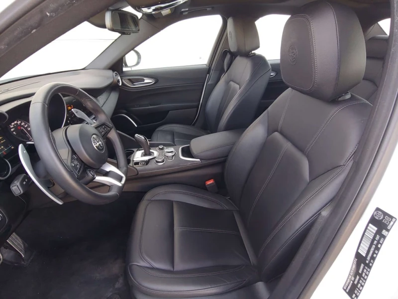 Alfa Romeo Giulia * SPRINT * CARFAX * ЦЕНА ДО БГ, снимка 10 - Автомобили и джипове - 53108267