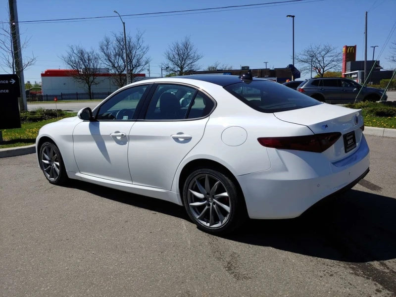 Alfa Romeo Giulia * SPRINT * CARFAX * ЦЕНА ДО БГ, снимка 6 - Автомобили и джипове - 53108267